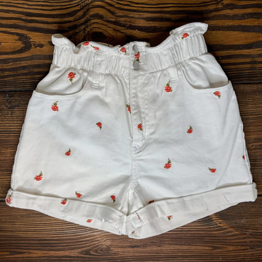 Vintage Pinup High Waist Floral Embroidered Denim Shorts